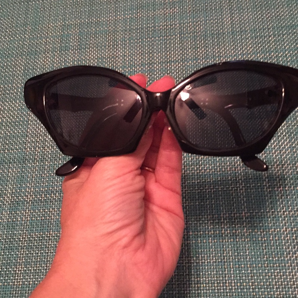 Bat Girl EyeWant Sunglasses